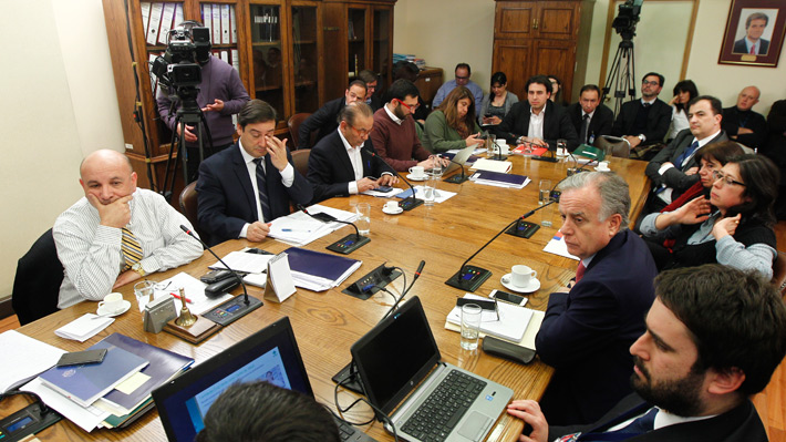 COMISIÓN
